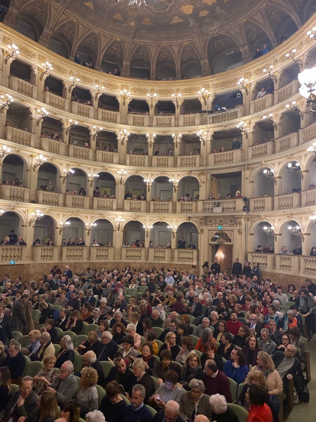 Place Teatro Comunale di Bologna