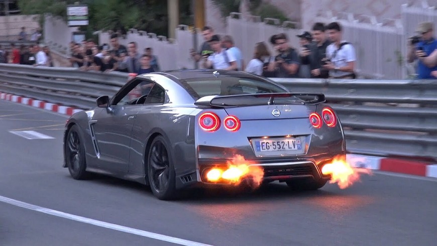 Fashion Nissan GT-R 