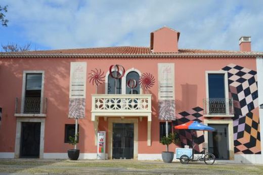 Centro Ciência Viva de Lagos / Lagos Ciência Viva Science Centre