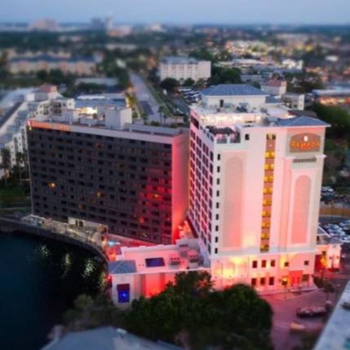 Lugares Ramada Plaza Resort and Suites Orlando International Drive