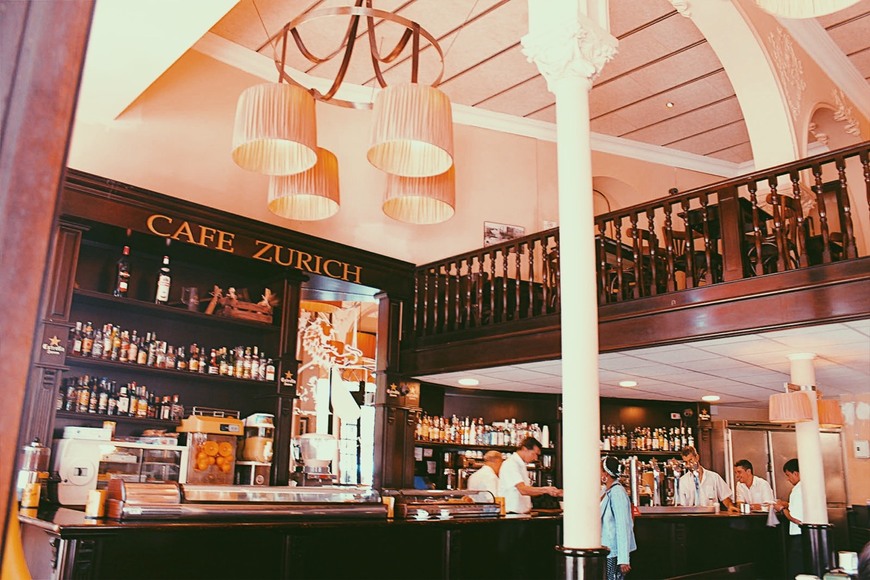 Restaurantes Café Zurich