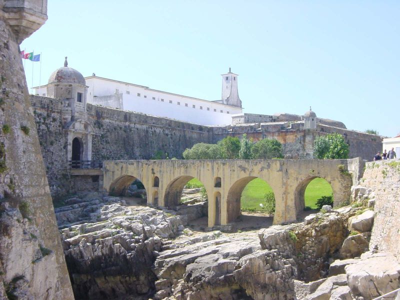 Place Fortaleza de Peniche