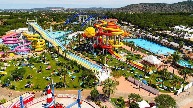 Lugar Aquashow Park - Water Park