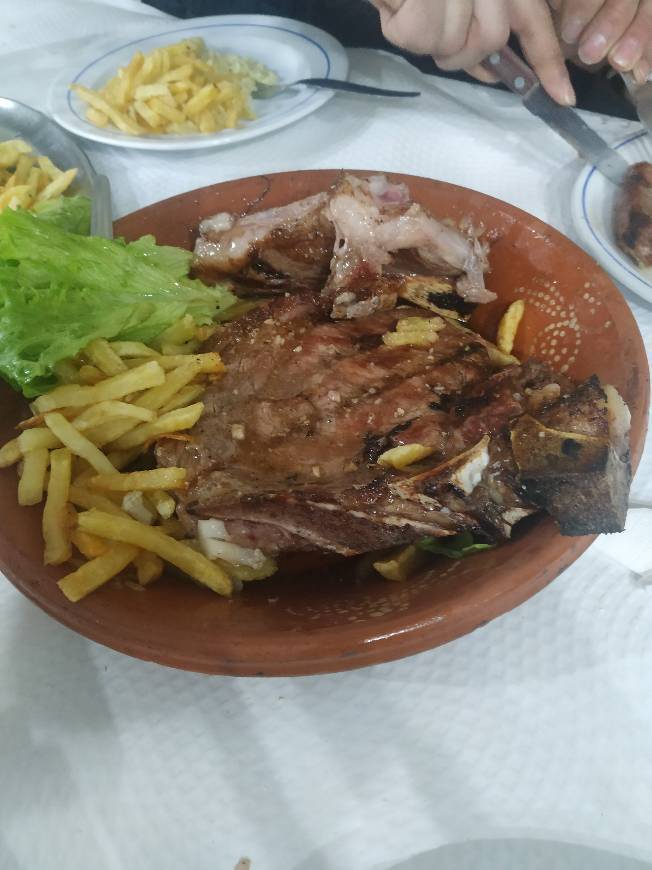 Restaurants O Cedro