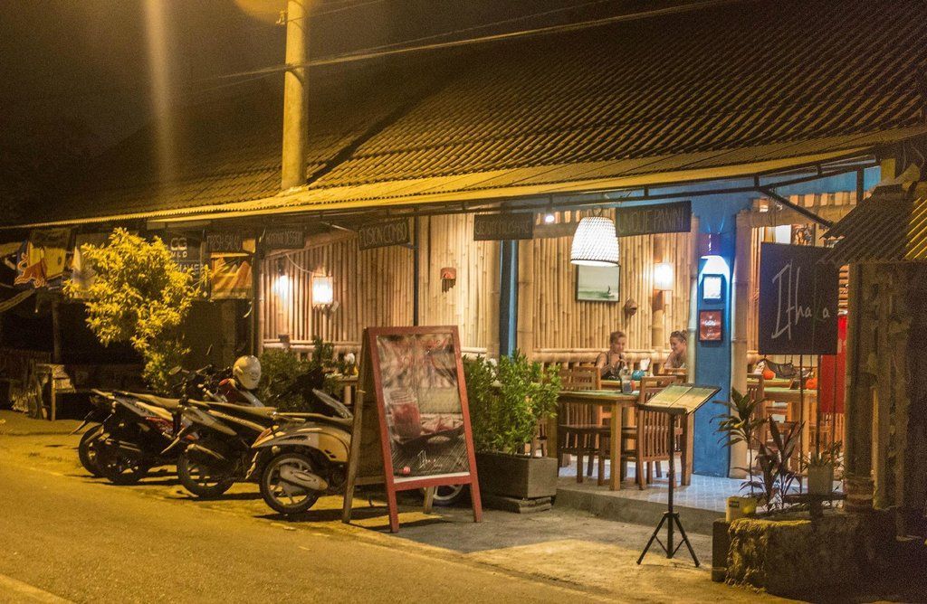 Restaurantes Ithaka Warung