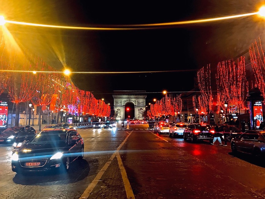 Lugar Avenue des Champs-Élysées