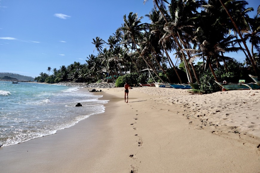 Place Mirissa Beach