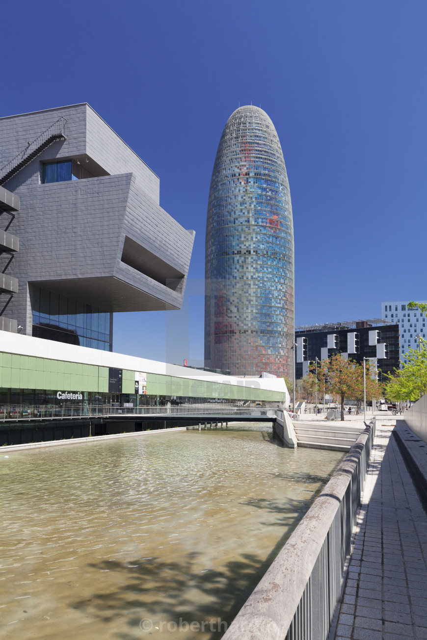 Lugar Plaça de les Glòries Catalanes