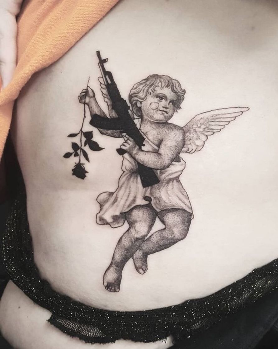 Moda Tattoo anjo