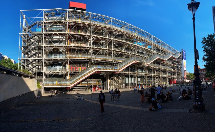 Lugar Centro Nacional de Arte y Cultura Georges Pompidou