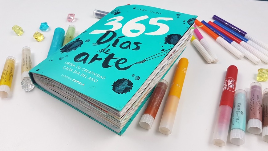 Libro 365 días de arte