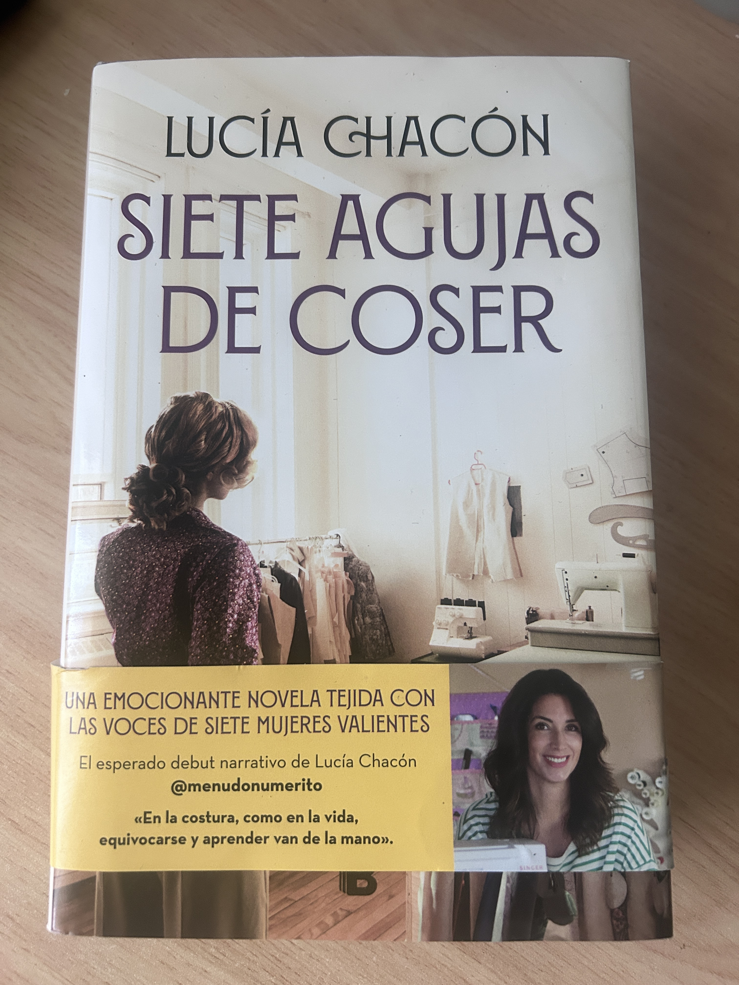 Libro Siete agujas de coses 