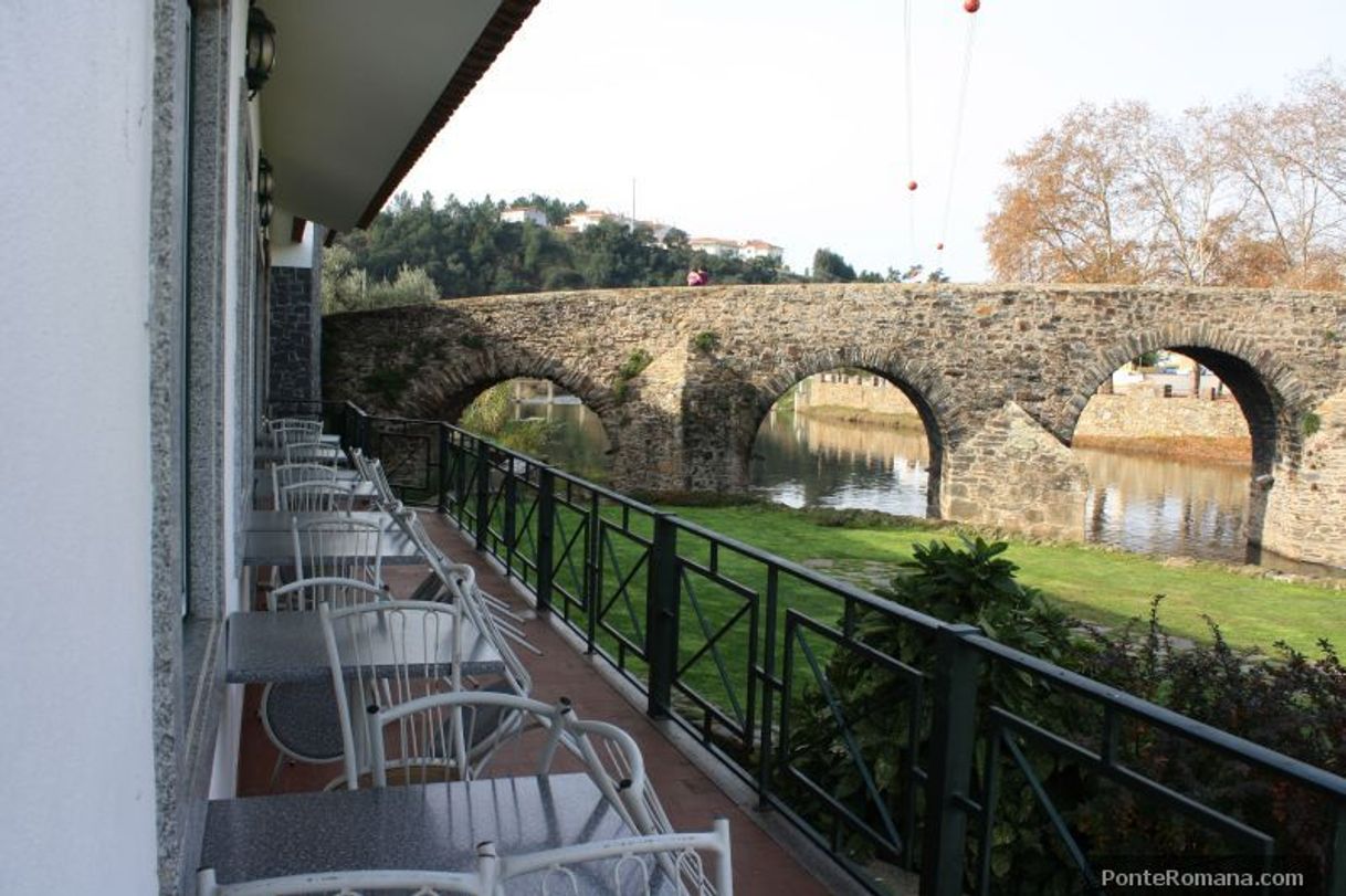 Restaurantes Restaurante Ponte Romana, O Delfim