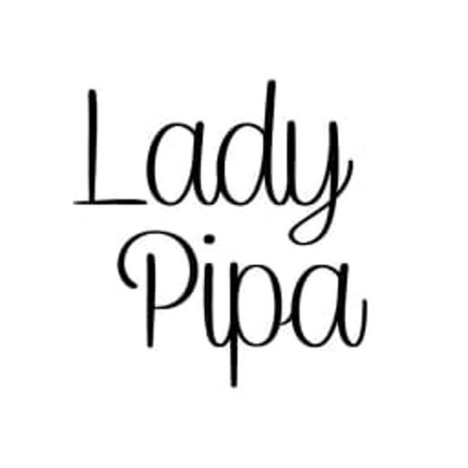 Lady pipa