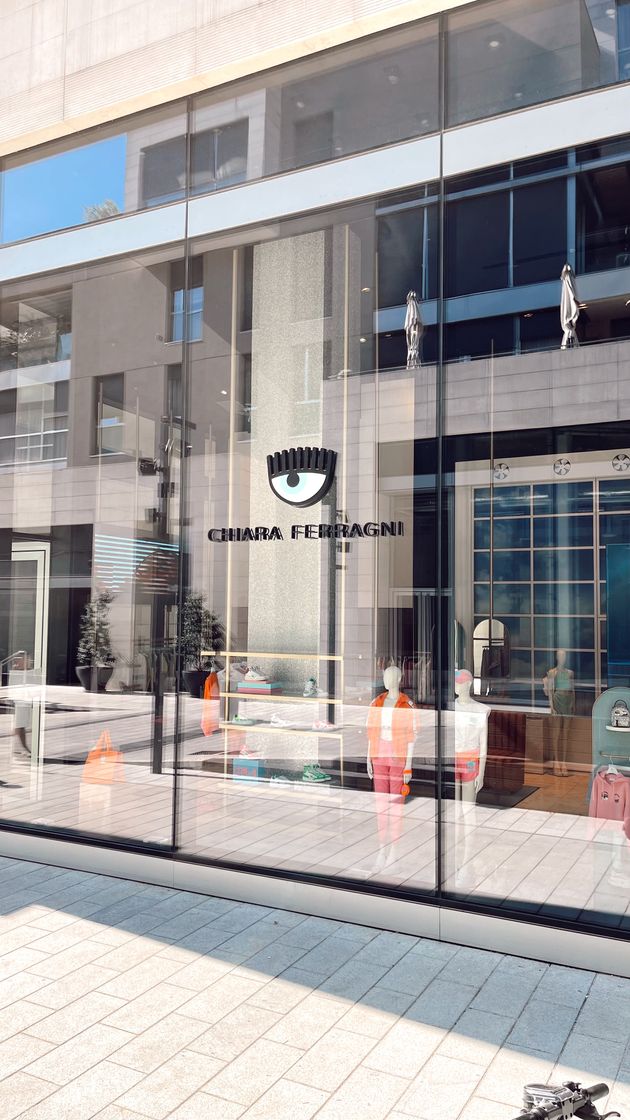 Place Chiara Ferragni Store