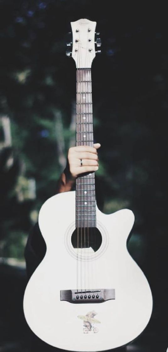 Fashion guitar white 🤞🏻🍂