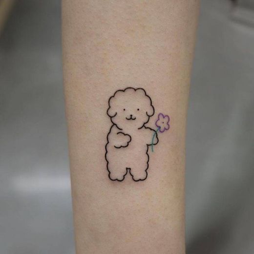 Tatuagem cachorro com flor | Dog w/ flower tattoo.