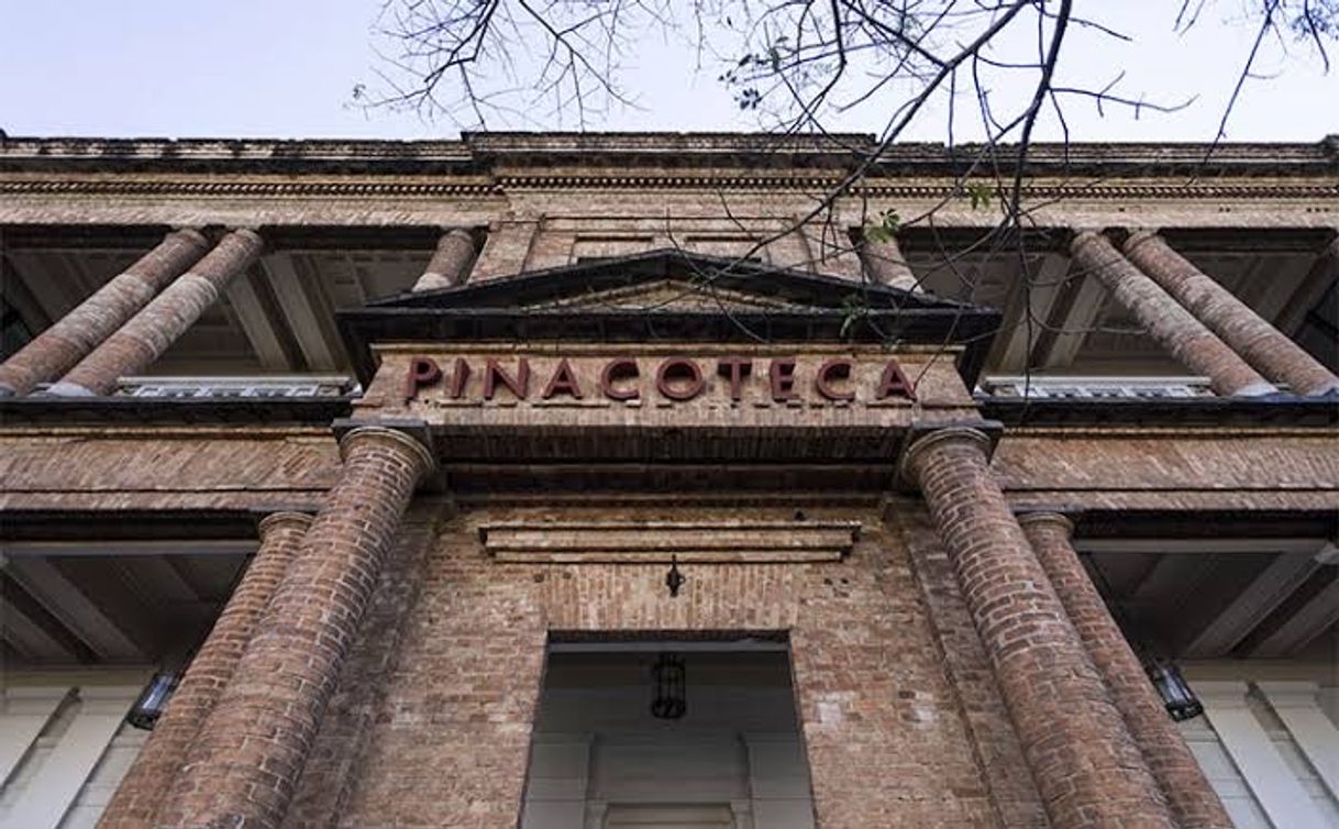 Place Pinacoteca do Estado