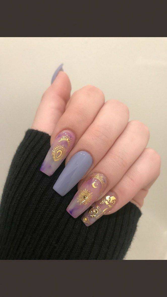 Moda Nails