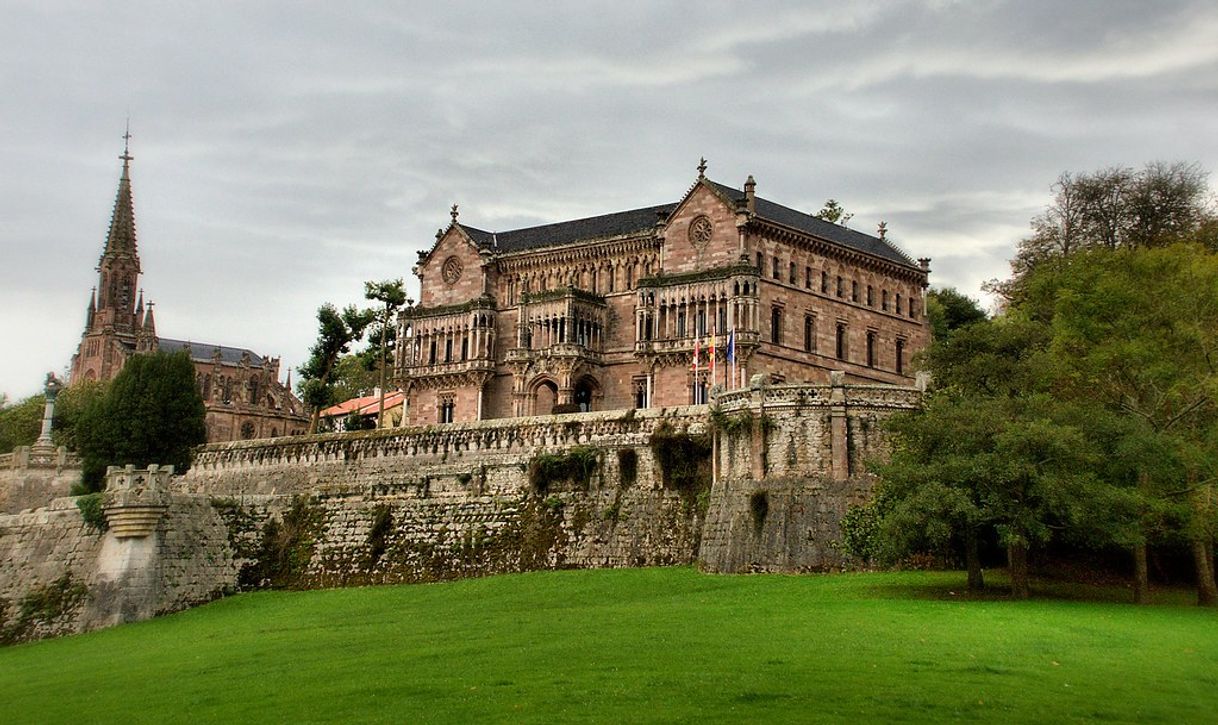 Lugar Palacio de Sobrellano