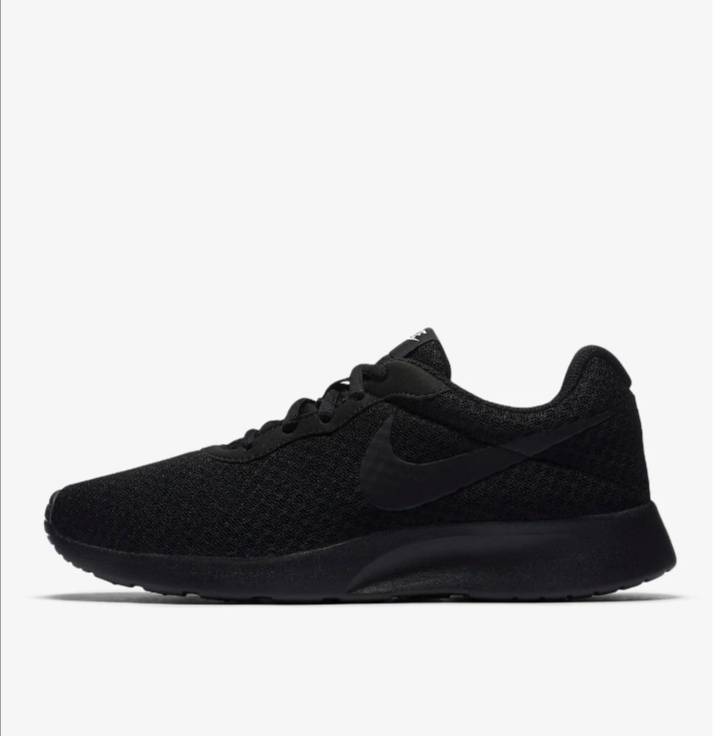 Nike Tanjun