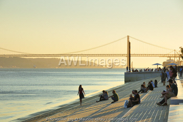 Place Ribeira das Naus