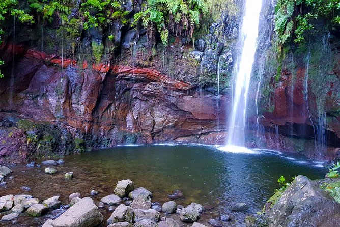 Lugar 25 Fontes Falls