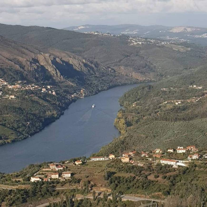 Lugar Douro