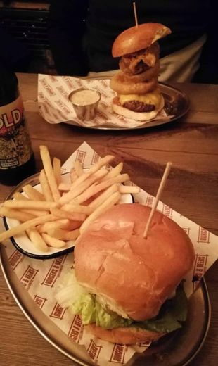 Burgers and Beers Grillhouse