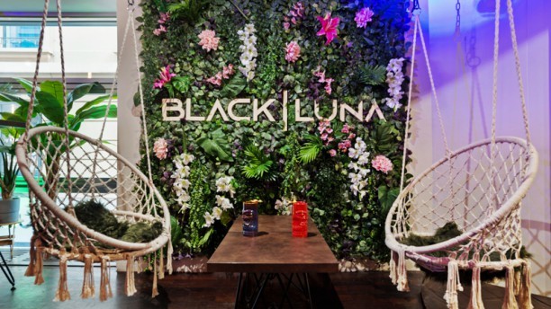 Restaurantes Black Luna