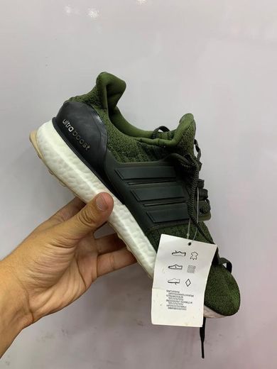 Tênis Ultraboost 3.0  