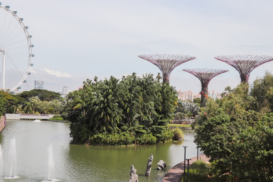 Lugar Gardens by the Bay