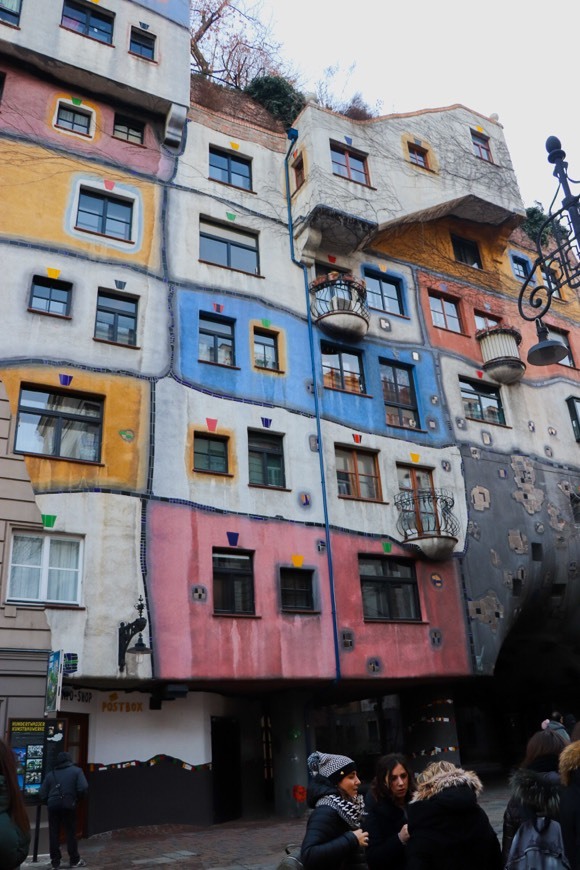 Lugar Hundertwasserhaus