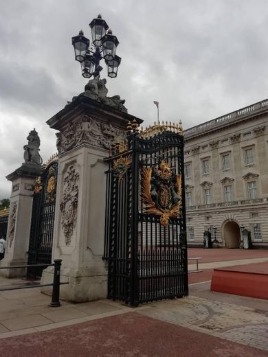 Buckingham Palace