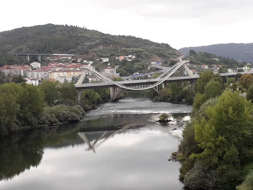 Place Ponte do Milenio