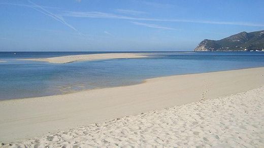 Praia da Figueirinha