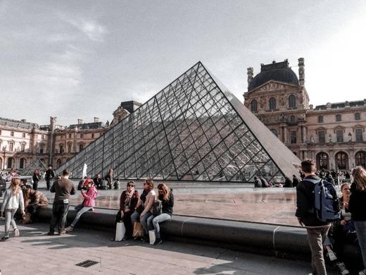 Museo del Louvre