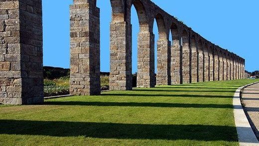 Aqueduct of Santa Clara