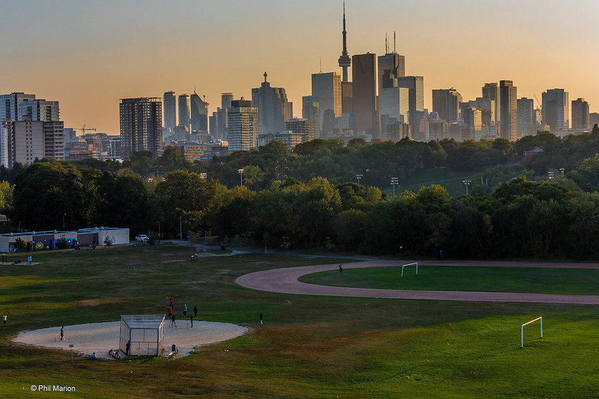 Lugar Riverdale Park East