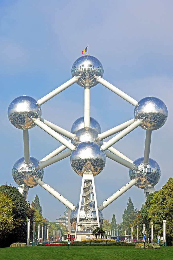 Place Atomium