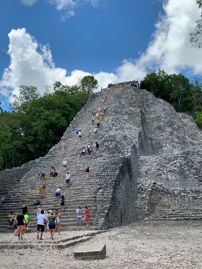 Place Cobá