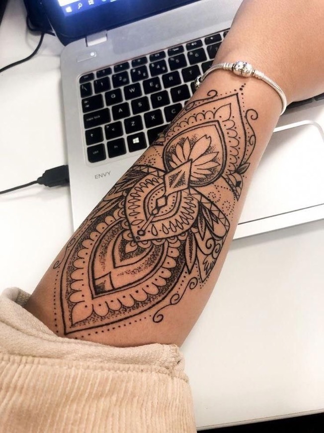 Fashion Tatuagem Mandala