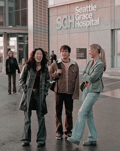 Yang, George e Izzy 