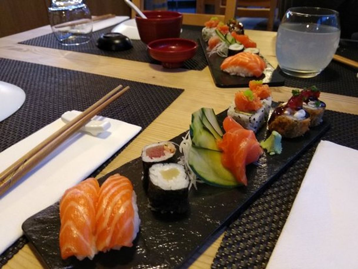 Restaurants Lamasan Sushi Bar