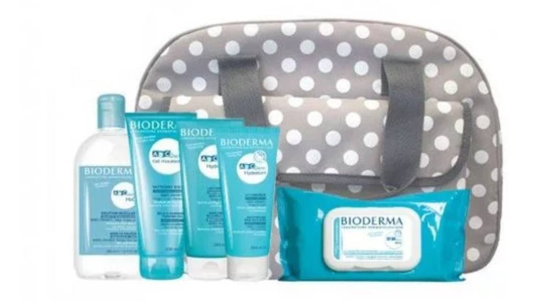 Fashion Mala maternidade com produtos Bioderma 