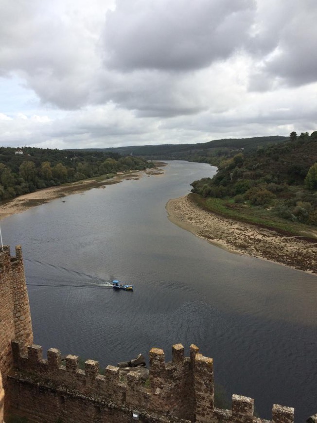 Place Castelo de Almourol