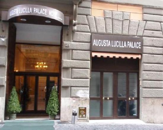 Place Augusta Lucilla Palace