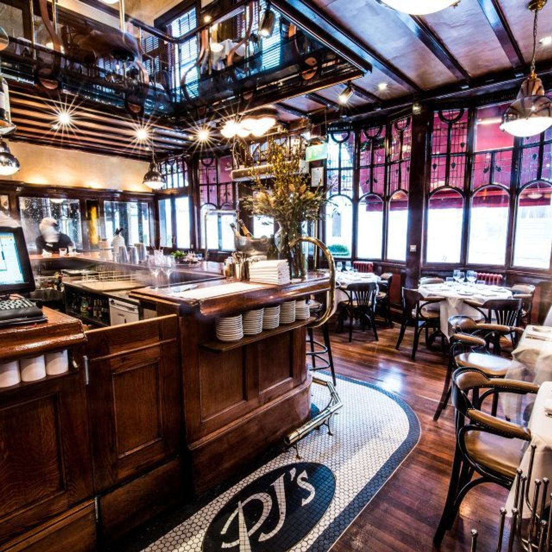 Restaurants PJ's Bar & Grill