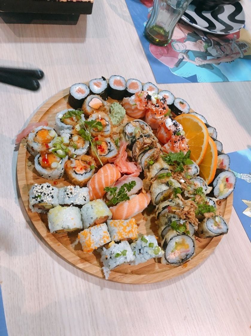 Restaurants One piece sushi-bar