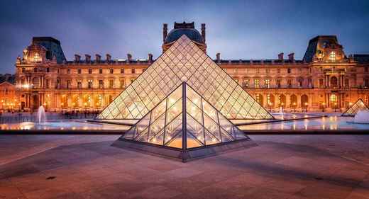 Museo del Louvre